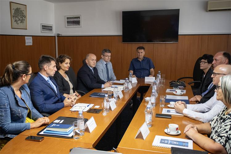 Slika /02_vijesti/2024/07_Srpanj/Sveučilište Sjever/2407_posjet rektora_01 (Custom).jpg